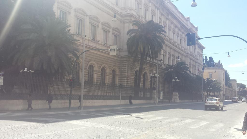 Casa de hóspedes Monti First